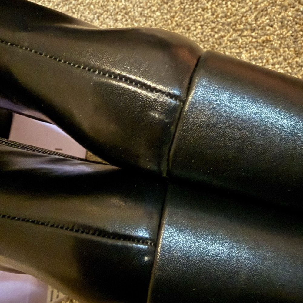 Black Knee-High Women's Boot - Picture 5 of 9